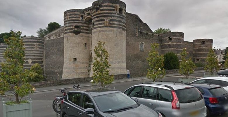 Angers : les abords du Château piétonnisés en 2025