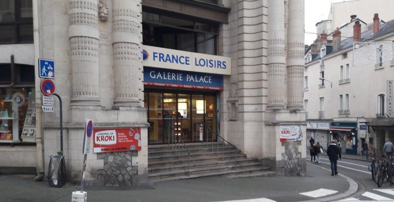 France Loisirs ferme à Angers